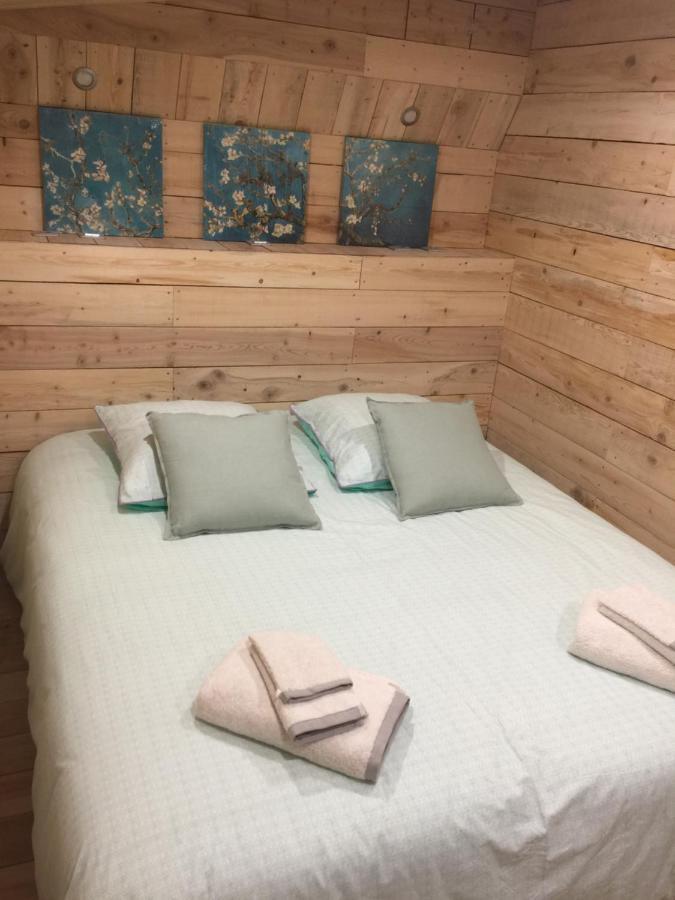 Chambres D'Hotes La Voute Volonne Экстерьер фото