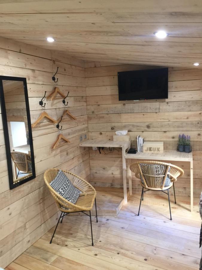 Chambres D'Hotes La Voute Volonne Экстерьер фото